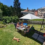 Urlaubsmagie - Haselmaus - Gemeinschaftsgarten, Sauna & Saisonaler Pool Apartment Sebnitz