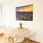 Urlaubsmagie - Haselmaus - Gemeinschaftsgarten, Sauna & Saisonaler Pool Apartamento Sebnitz