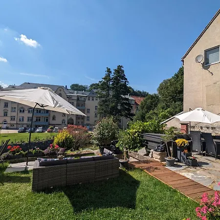 Urlaubsmagie - Haselmaus - Gemeinschaftsgarten, Sauna & Saisonaler Pool * Sebnitz