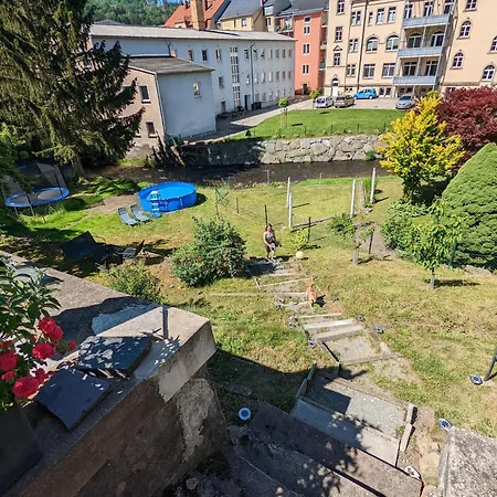 Urlaubsmagie - Haselmaus - Gemeinschaftsgarten, Sauna & Saisonaler Pool Sebnitz