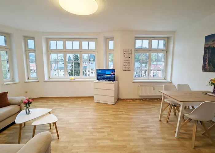 Hw3 - Urlaubsmagie - Helle, Grosse Mit Pool Sebnitz