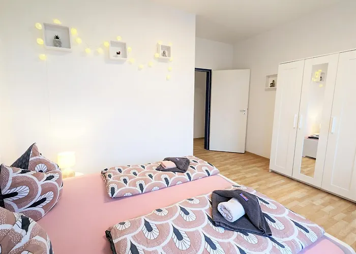 Apartamento Hw3 - Urlaubsmagie - Helle, Grosse Mit Pool Sebnitz